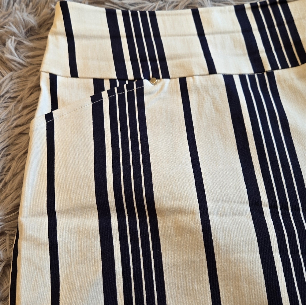 Jules & Leopold  Pull on Stripped Shorts Size XL - Picture 6 of 15